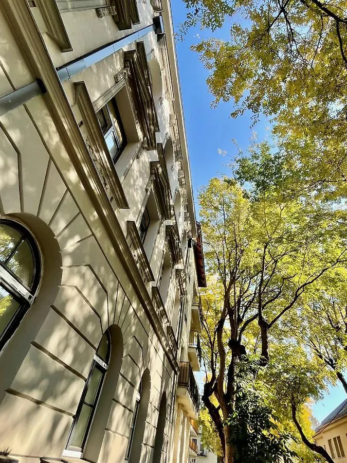 Magnolia Sunshine Apartment Budapest