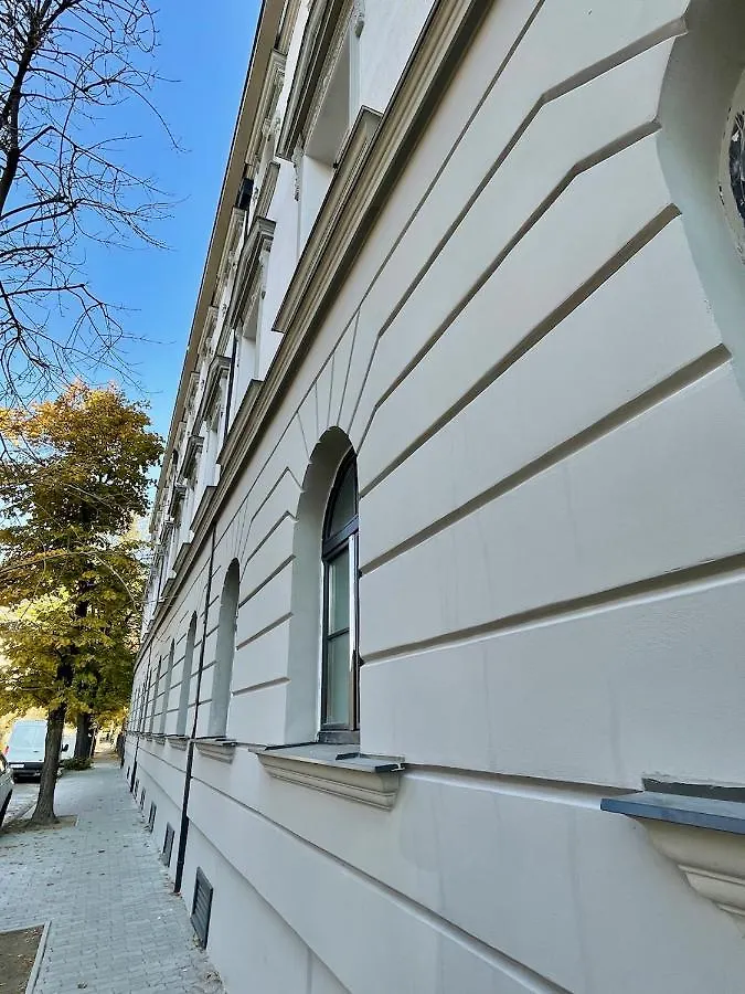 Magnolia Sunshine Apartment Budapest
